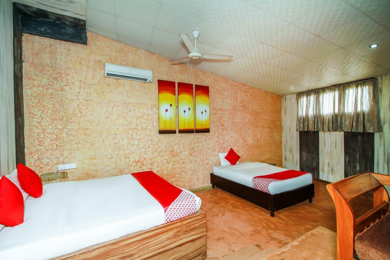 Maple Leaf Hotel Negombo Eksteriør billede